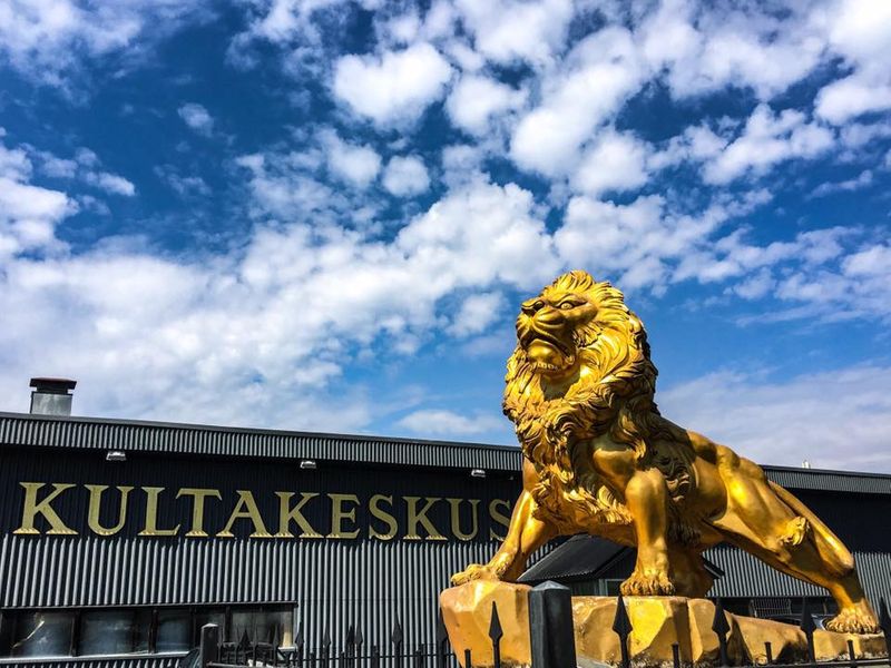 Vierailimme yhteistyökumppanimme Kultakeskuksen luona Hämeenlinnassa