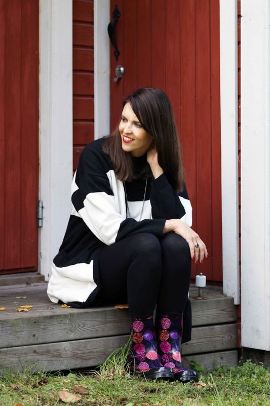 Työpöydän takana – toimistonjohtaja Elina Lapin työssä yhdistyvät luonto ja urbaani elämäntapa