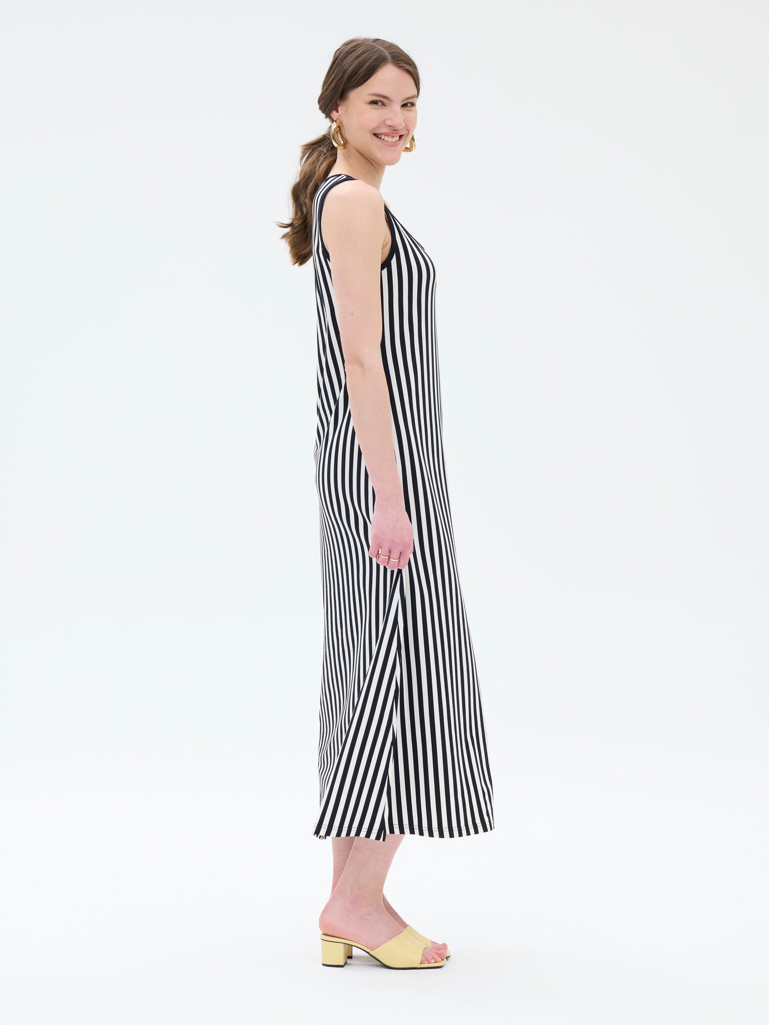 Angelika Nightgown Vertical Stripe, Black/White