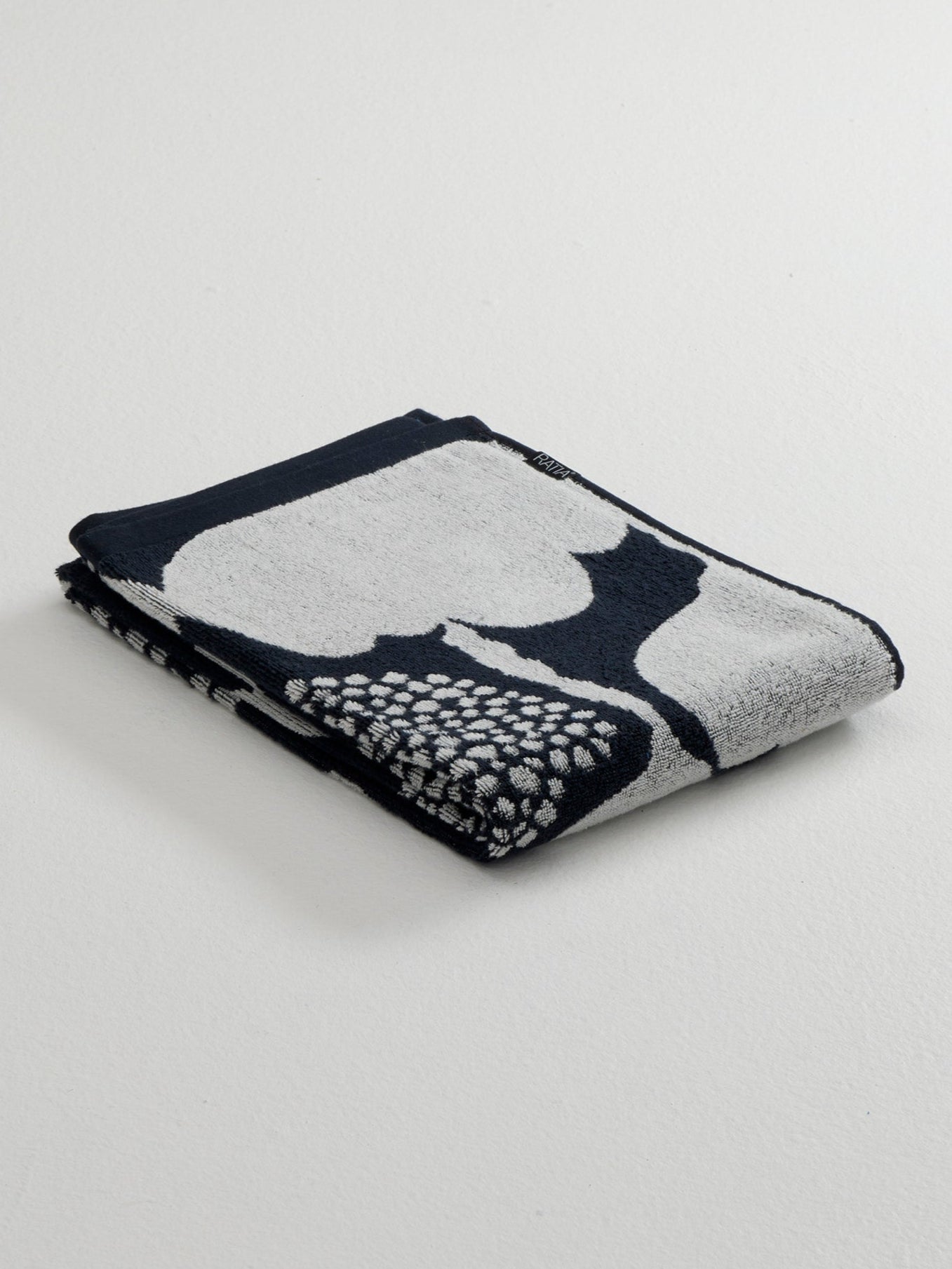 Bathtowel Ulpukka, Black/White