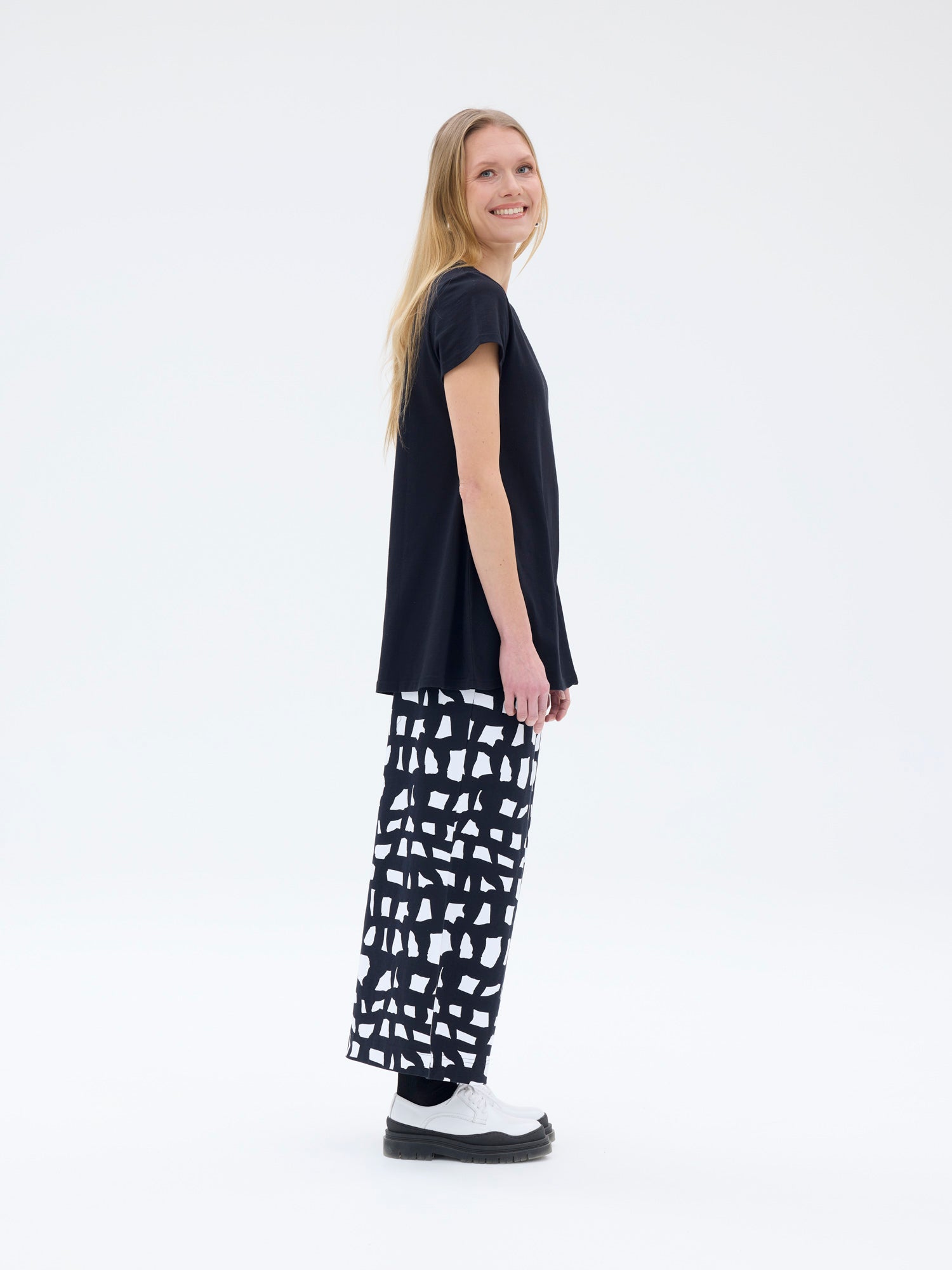 Pouta T-shirt, Black