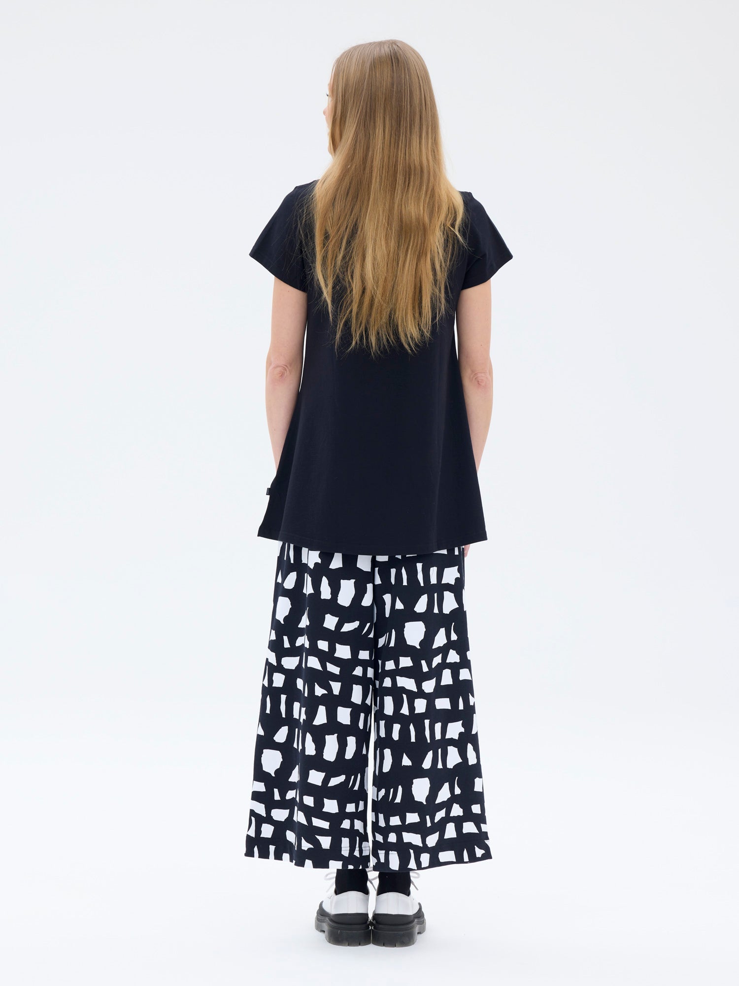 Pouta T-shirt, Black