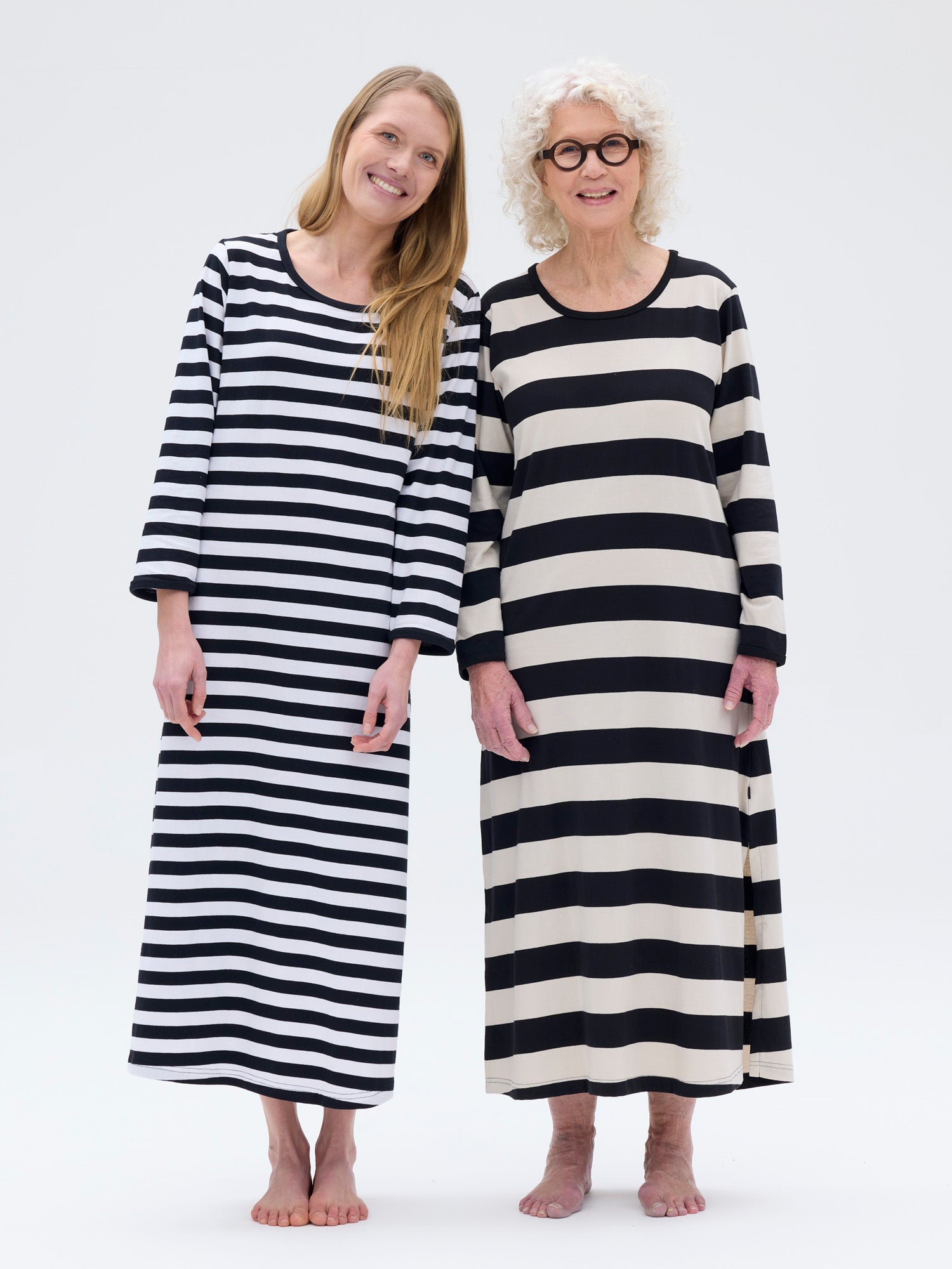 Fanni long-sleeved nightgown, Stripe Black/White