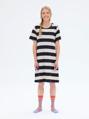 Moona Nightie Stripe, Black/Sand