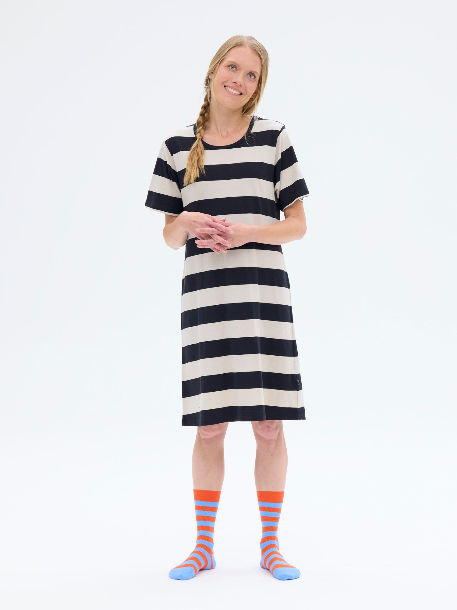 Moona Nightie Stripe, Black/Sand