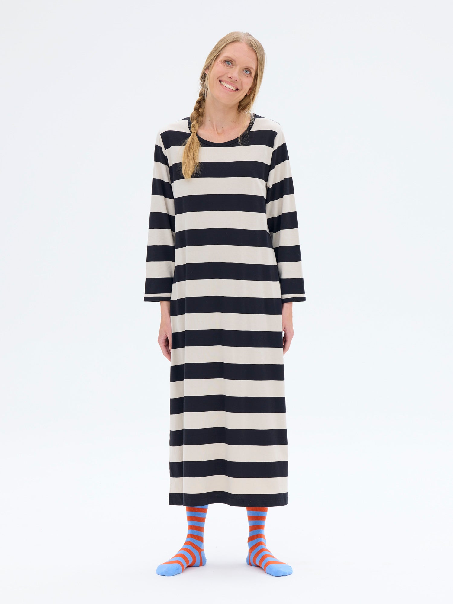Felia Nightgown Stripe, Black/Sand