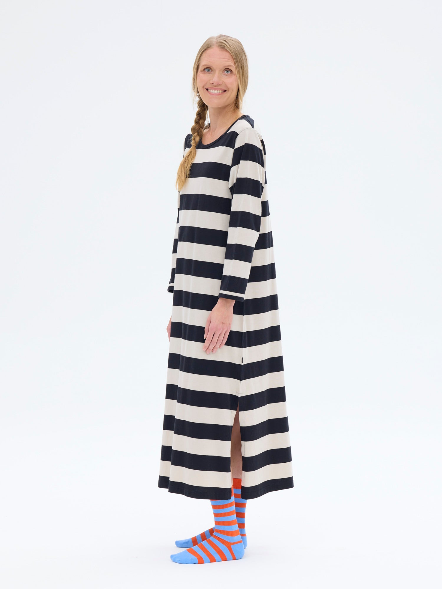 Felia Nightgown Stripe, Black/Sand