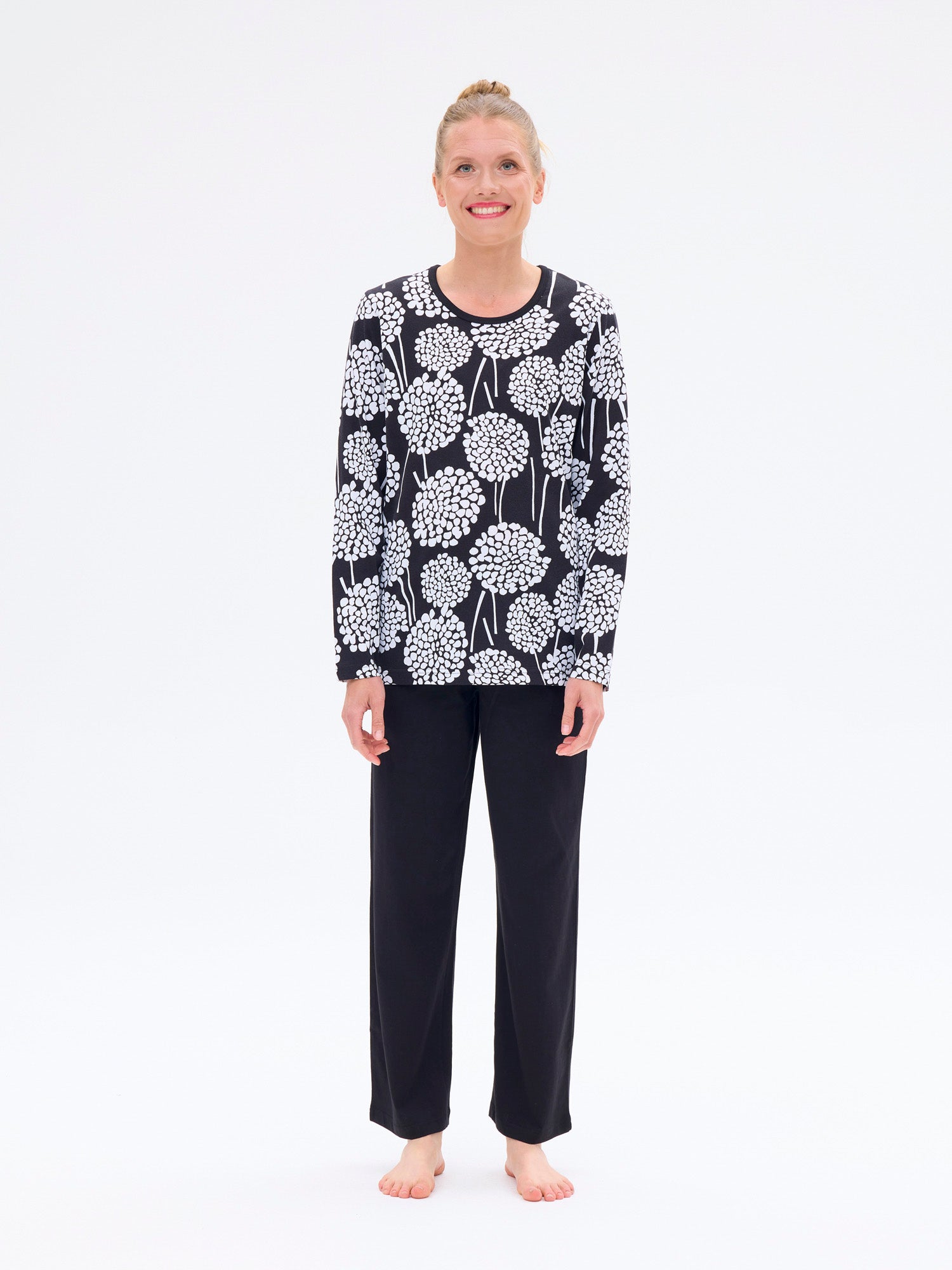 Sofia Pajamas Daaliat, Black/White