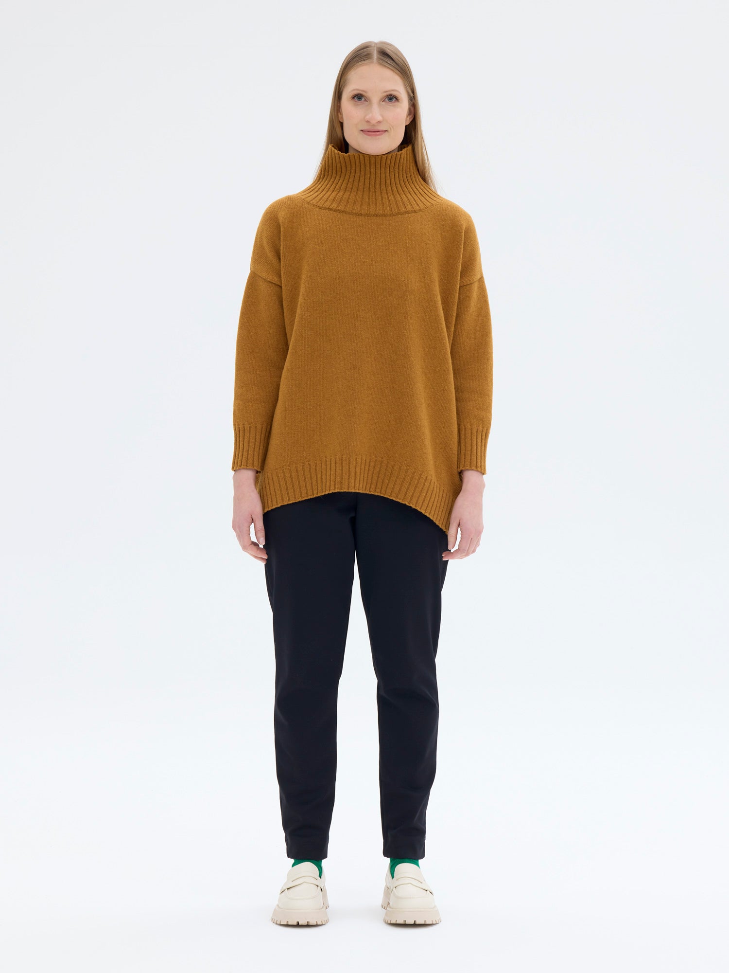 Mila Villaneulepaita, Kurkuma