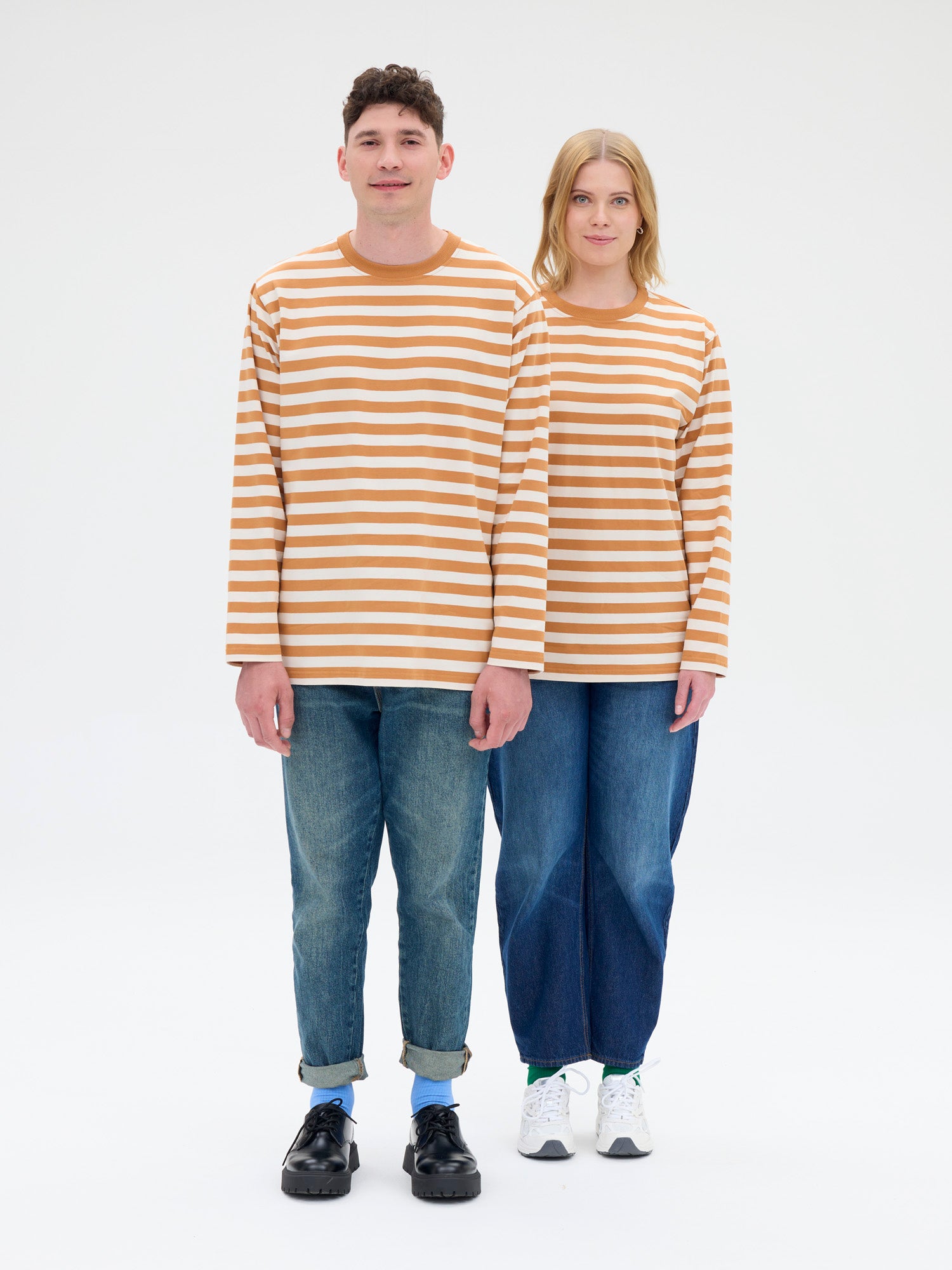 Unisex Paita Modesto Raita, Ruskea/Valkoinen